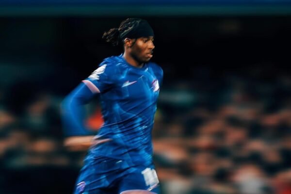 Enzo Fernandez and Noni Madueke Drop Chelsea Team News Hint as Alexander Isak Plan Revealed