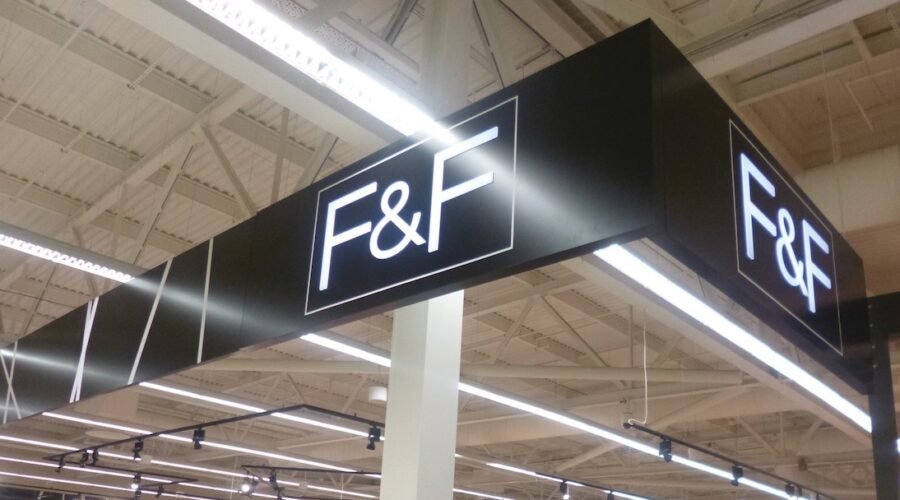 F&F 25 Off