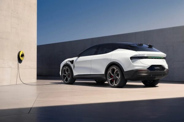 The Lotus Eletre: Is the UK’s Latest Electric SUV Worth the Hype?
