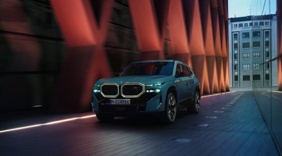 BMW XM